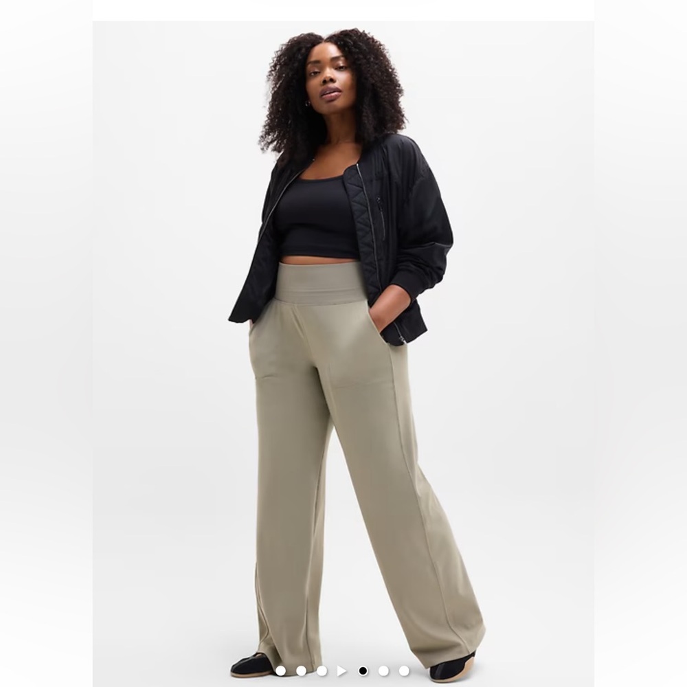 Athleta Venice Taupe Flare Pants NWT, size 2X